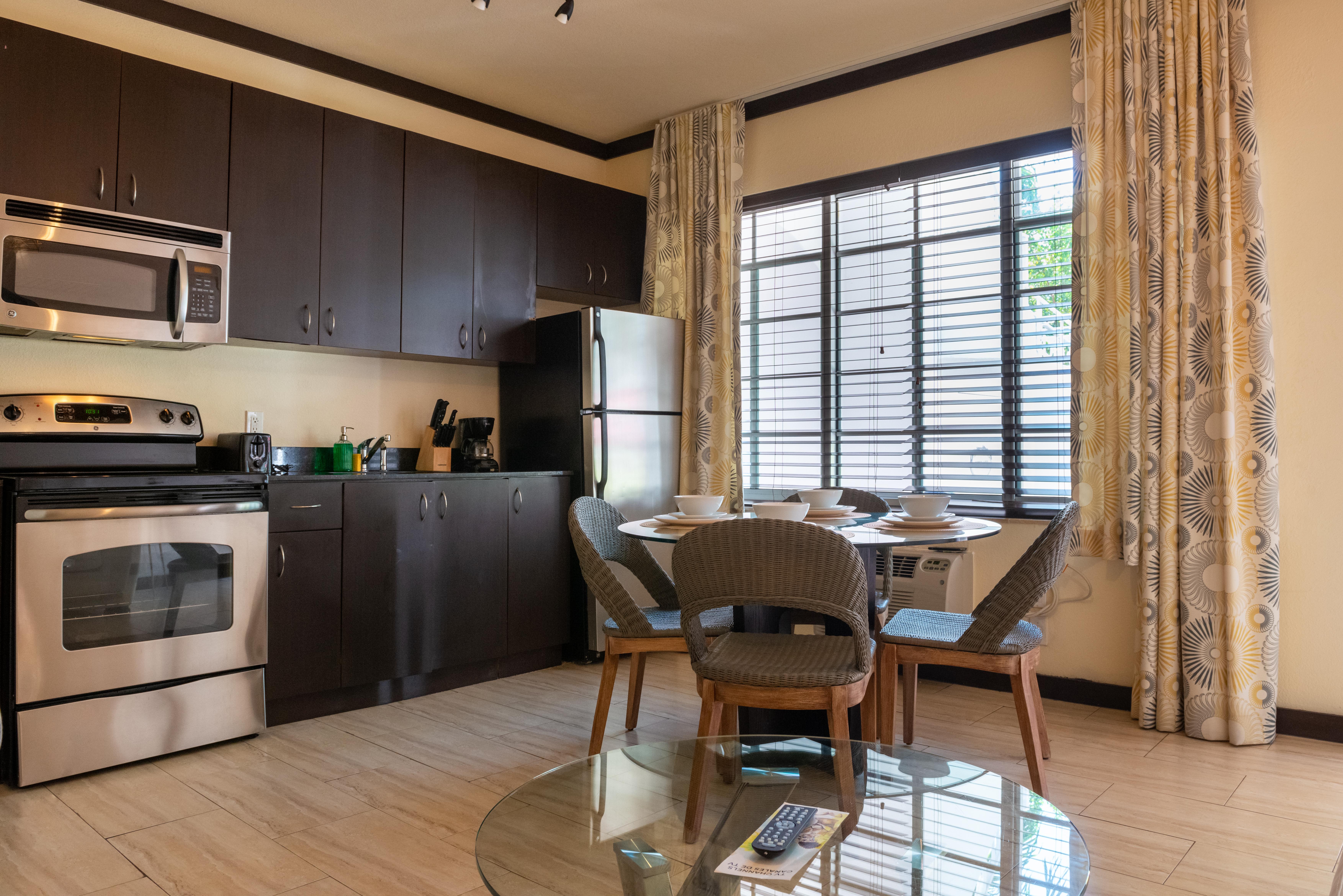 Tradewinds Apartment Hotel Майами-Бич Экстерьер фото