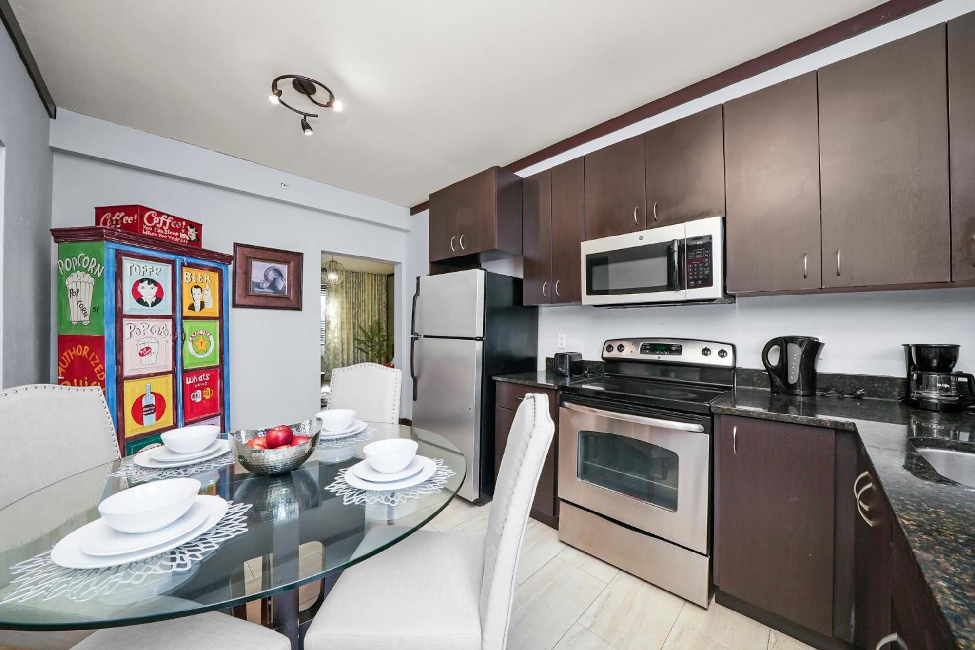 Tradewinds Apartment Hotel Майами-Бич Экстерьер фото
