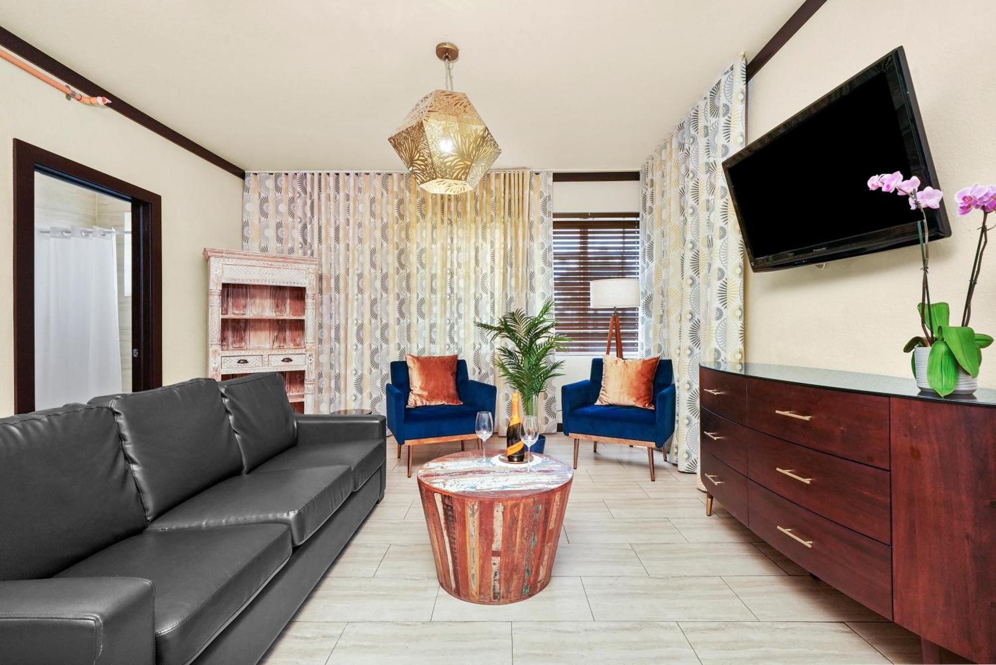 Tradewinds Apartment Hotel Майами-Бич Экстерьер фото