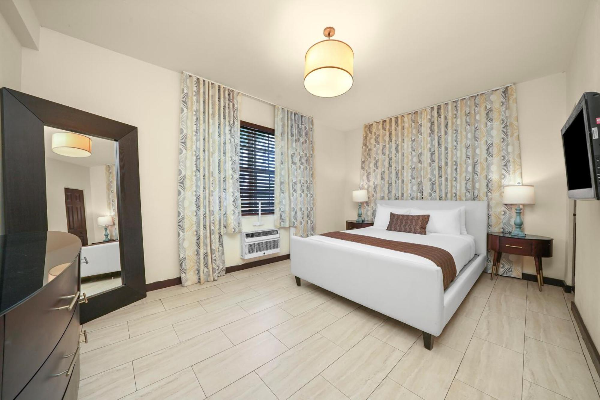 Tradewinds Apartment Hotel Майами-Бич Экстерьер фото